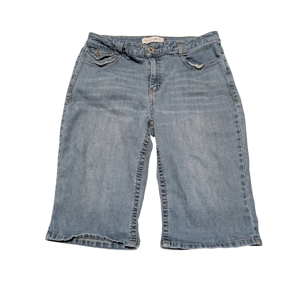 Denim‎ Shorts Womens 14 Blue Bermuda Long Inseam Stretch Embroidered Fashion Bug